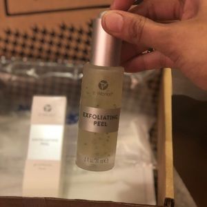 ItWorks Exfoliating peel